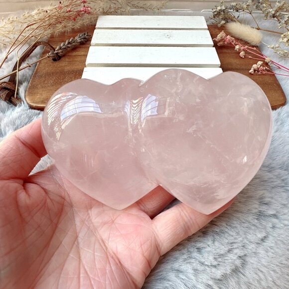 Gorgeous Rose Quartz Double Heart Carving - Picture 2 of 8